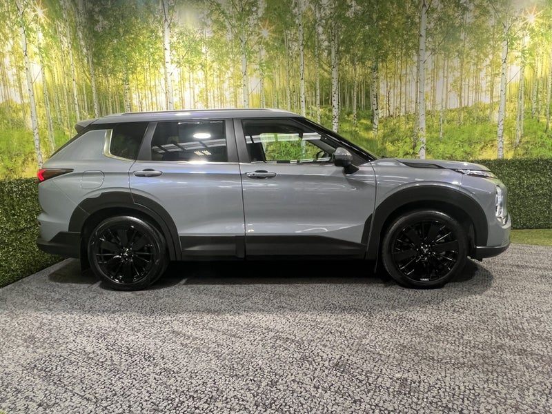 2026 Mitsubishi Outlander XLS 7 Seater, photo 3