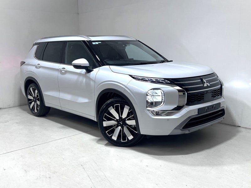 2026 Mitsubishi Outlander VRX 2.5 4WD 7 SEAT SUV