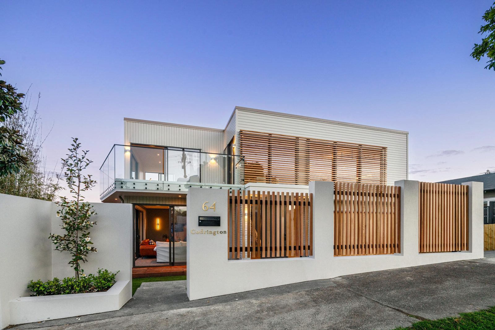 64 Codrington Crescent, Mission Bay, photo 1