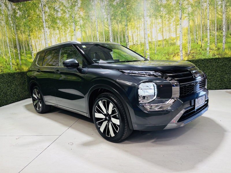 2026 Mitsubishi Outlander VRX 7 Seater