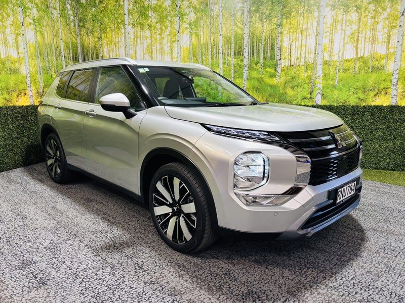 2026 Mitsubishi Outlander XLS 7 Seater
