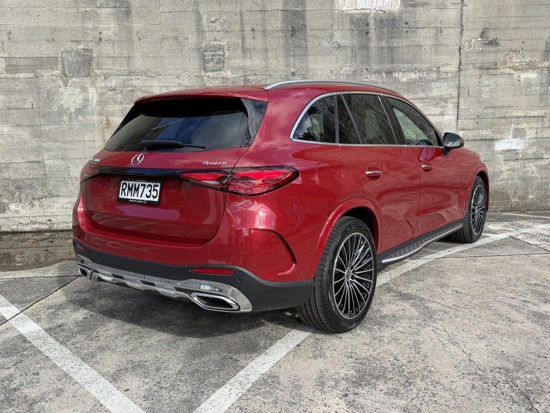 2025 Mercedes-Benz GLC 300 300 2.0PMH/4WD/9AT, photo 3
