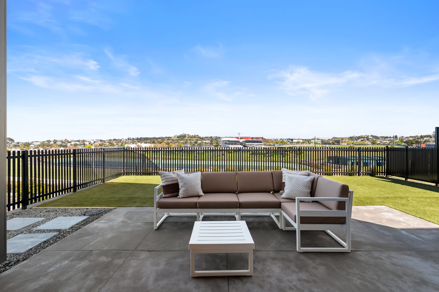 16 Furlong Avenue, Remuera, photo 14