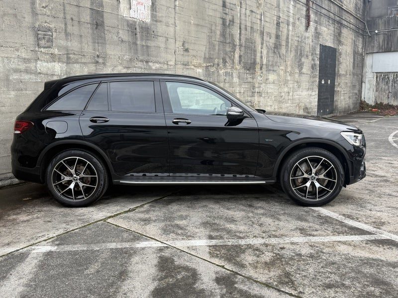 2021 Mercedes-Benz GLC 300 e 300 E PHEV/4WD/9AT, photo 2