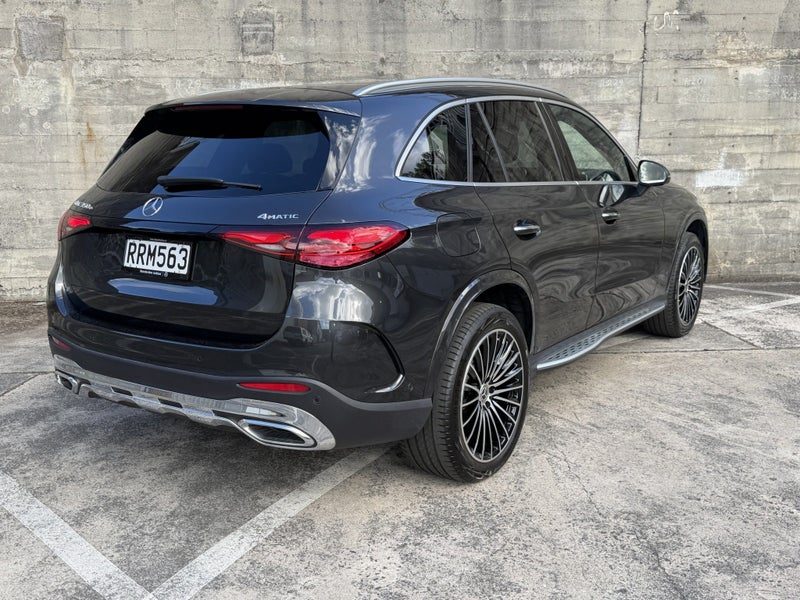 2026 Mercedes-Benz GLC 300 e 350 E 4MATIC SUV, photo 3