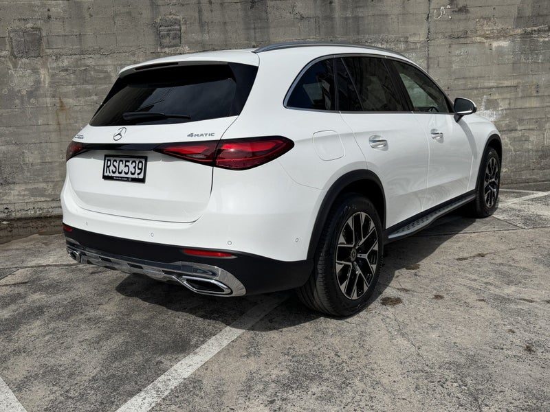 2026 Mercedes-Benz GLC 350e 350 E 4MATIC SUV, photo 3