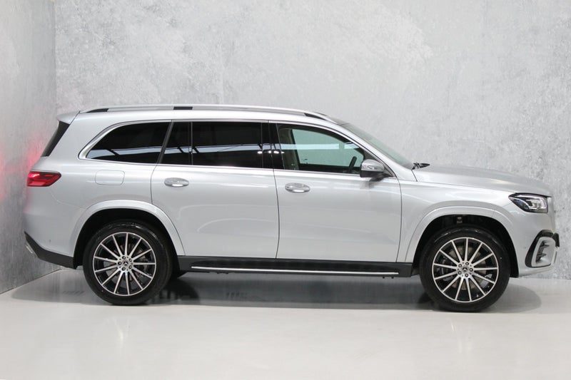 2026 Mercedes-Benz GLS 450 d AMG line 4MATIC, photo 2