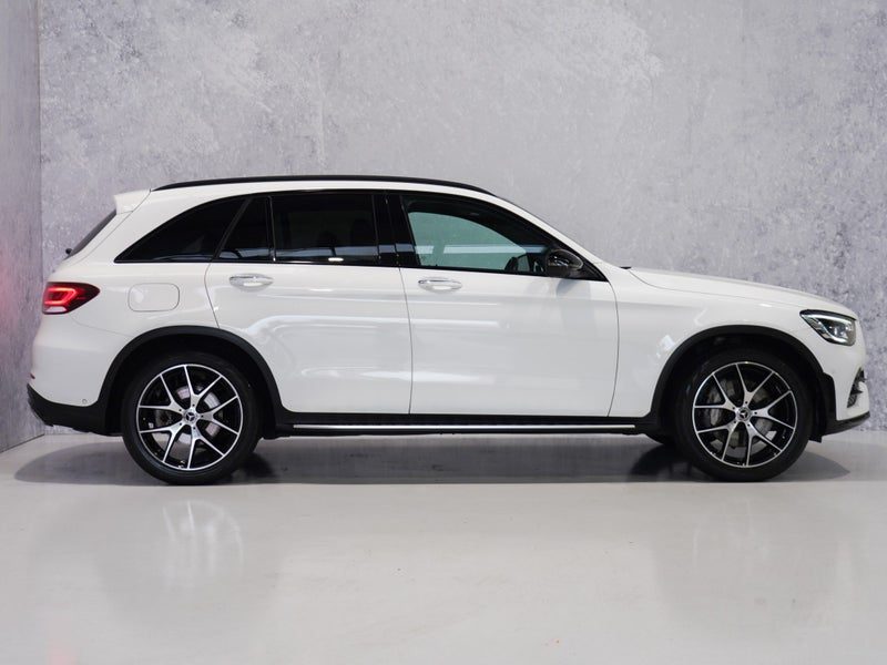 2022 Mercedes-Benz GLC 300 AMG, photo 3