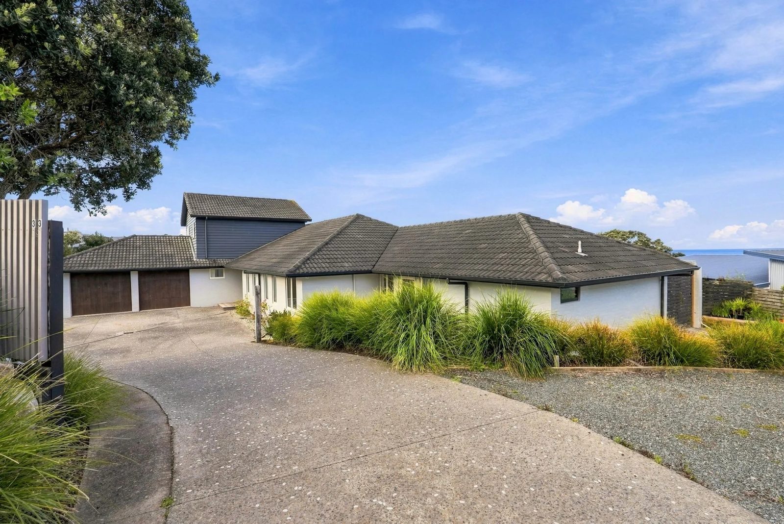 33 Lax Crescent, Leigh, photo 4