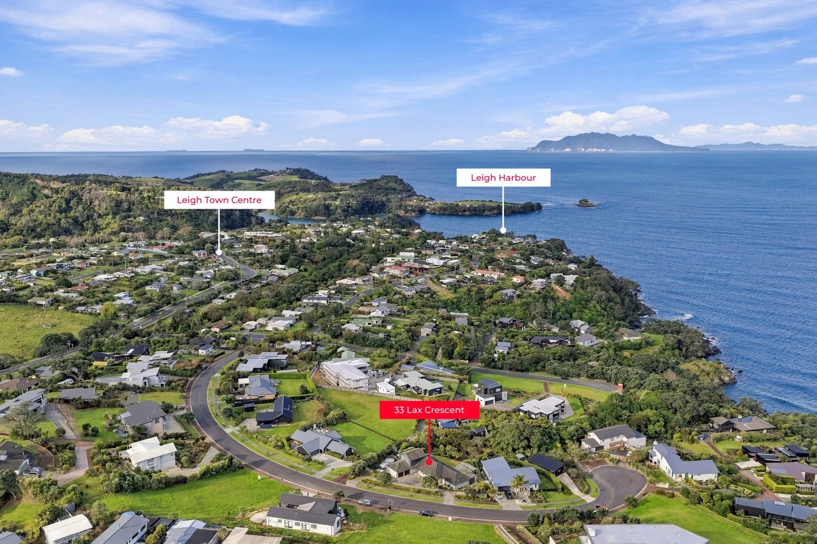 33 Lax Crescent, Leigh, photo 7