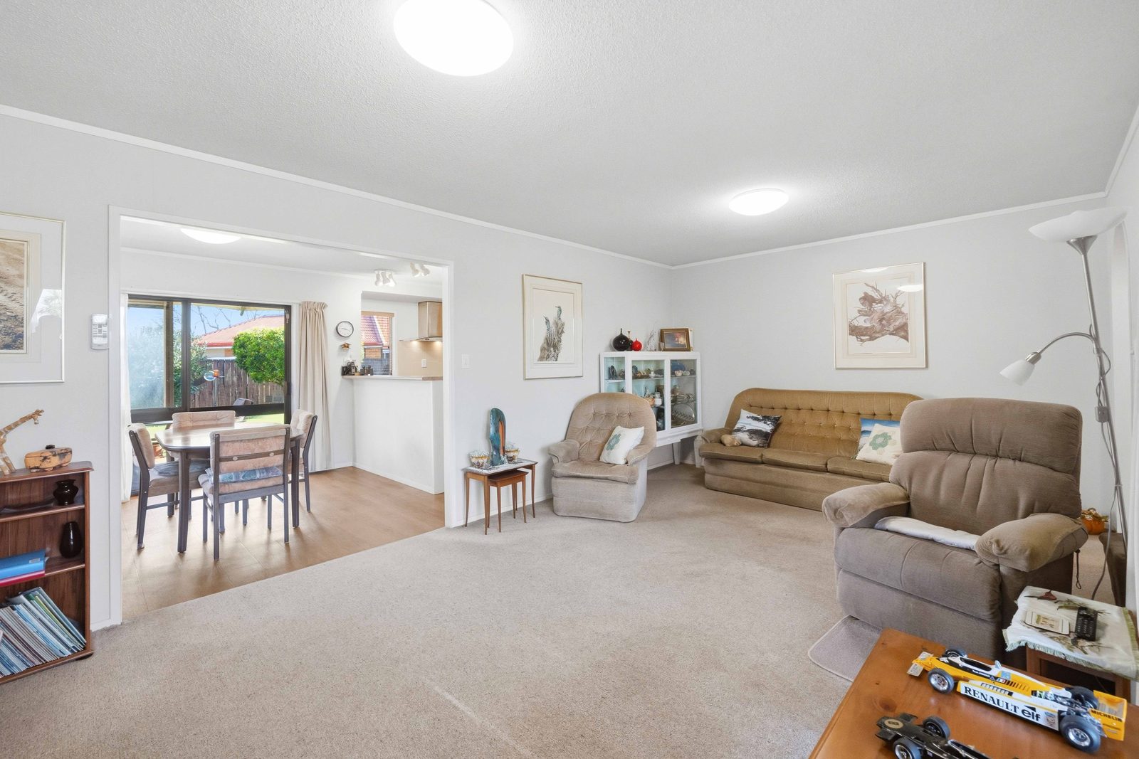 28 Evanda Crescent, Conifer Grove, photo 5