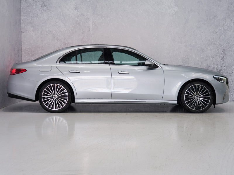 2026 Mercedes-Benz E 200, photo 3