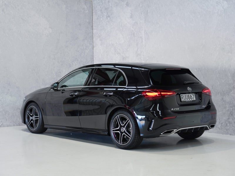 2026 Mercedes-Benz A 250 A250 4Matic Hatch, photo 3