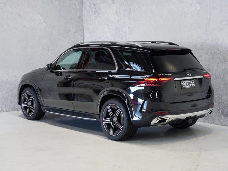 2026 Mercedes-Benz GLE 300 d AMG Line 4Matic SUV, photo 2