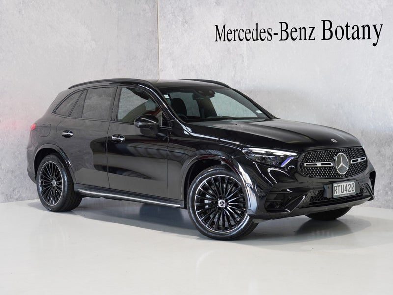 2026 Mercedes-Benz GLC 300 AMG Line 4Matic