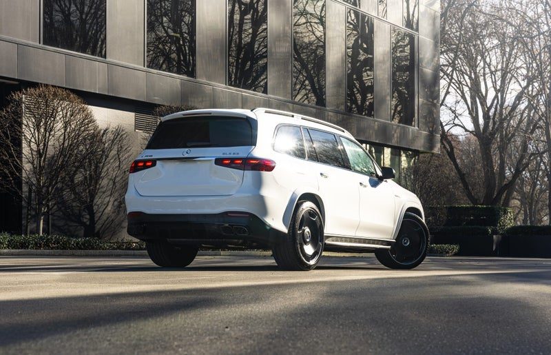 2026 Mercedes-Benz GLS 63 AMG 4MATIC SUV, photo 2