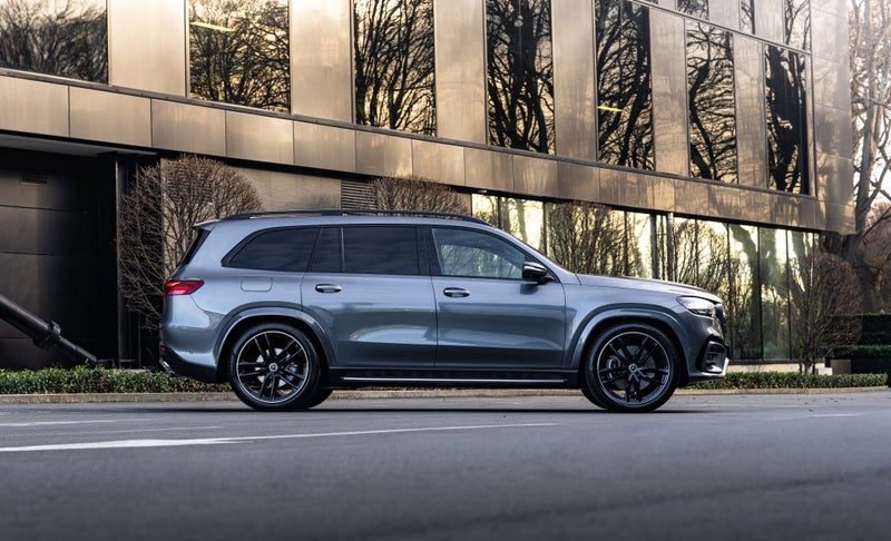 2026 Mercedes-Benz GLS 450 d, photo 3