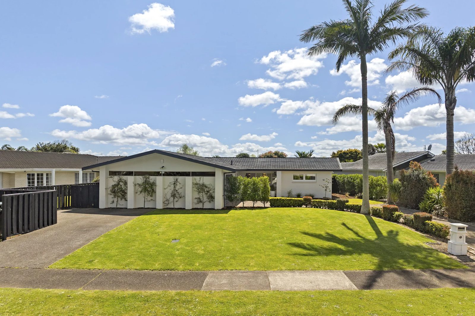 13 Barnhill Crescent, Pahurehure