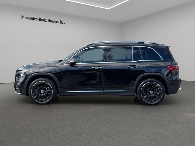 2026 Mercedes-Benz GLB 250, photo 2