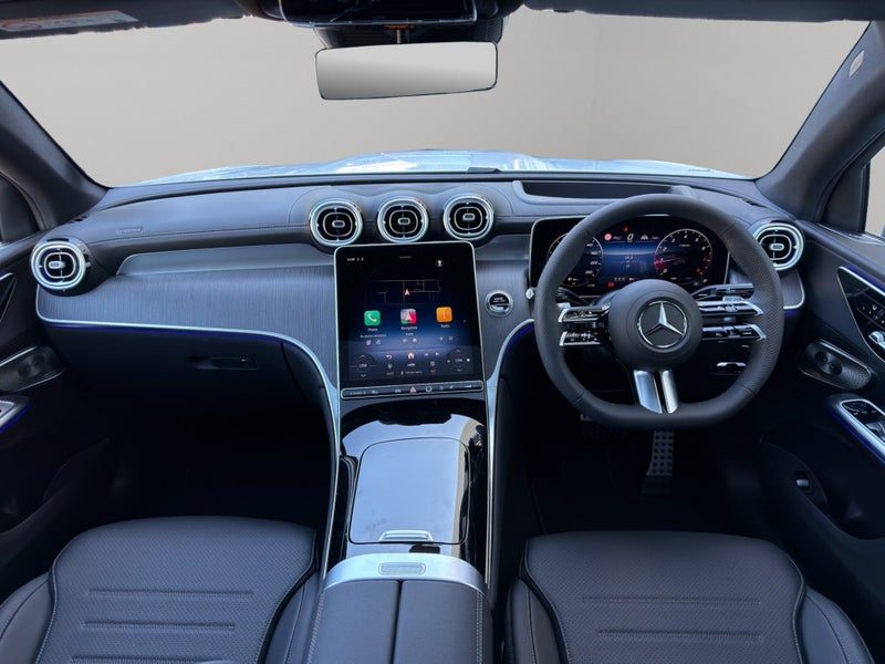 2026 Mercedes-Benz GLC 300, photo 3