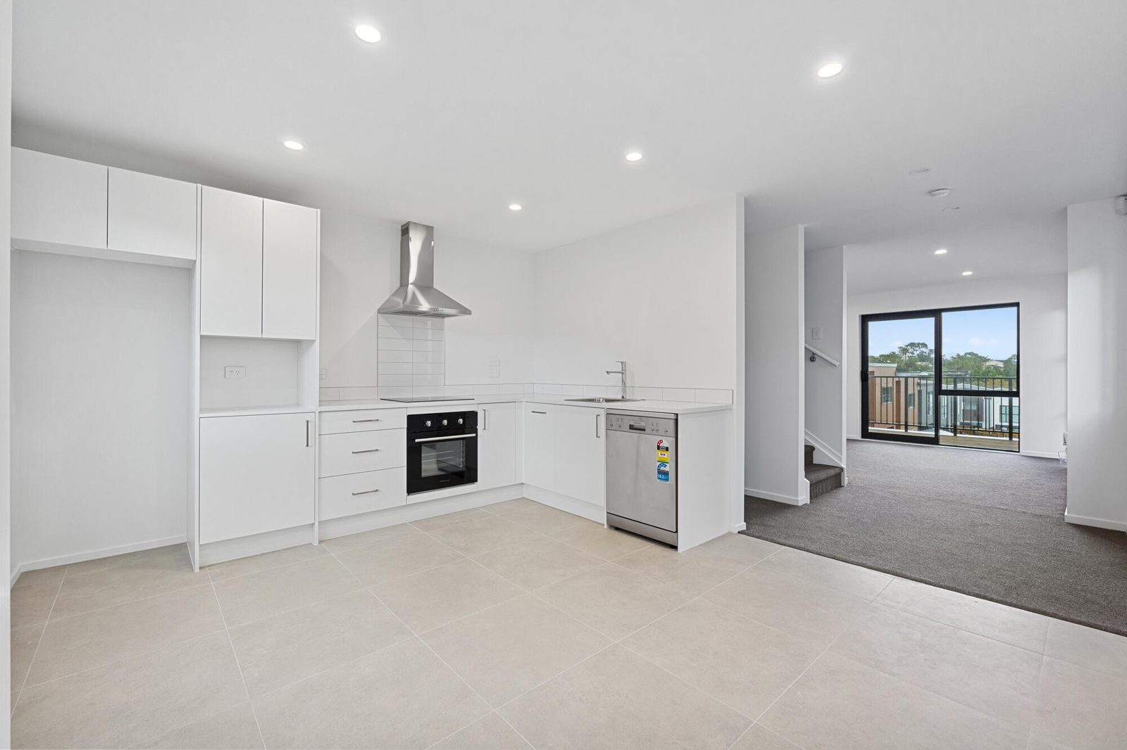 14 Raupeti Lane, Henderson, photo 13