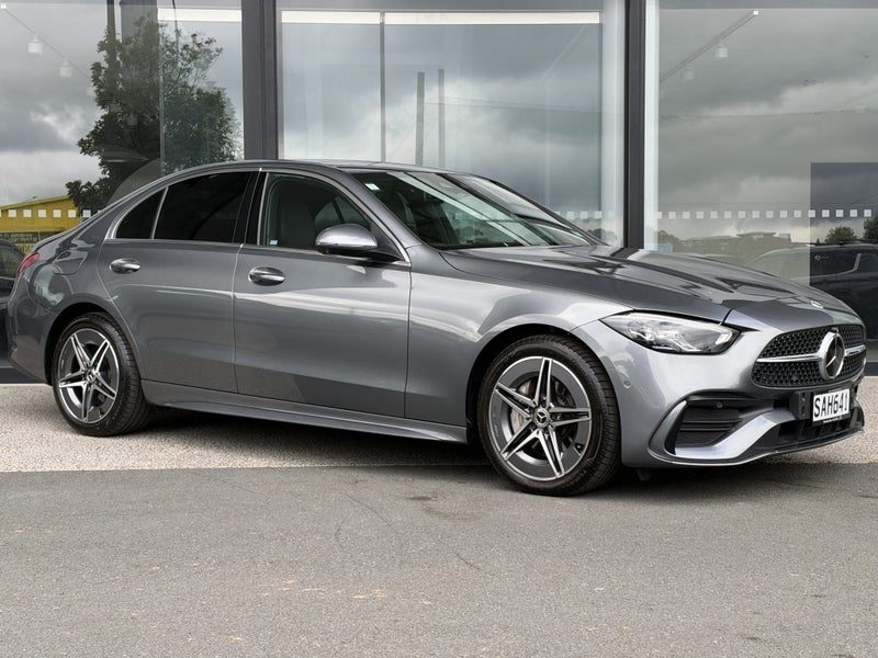2023 Mercedes-Benz C 350 e PHEV Sedan - NZ New