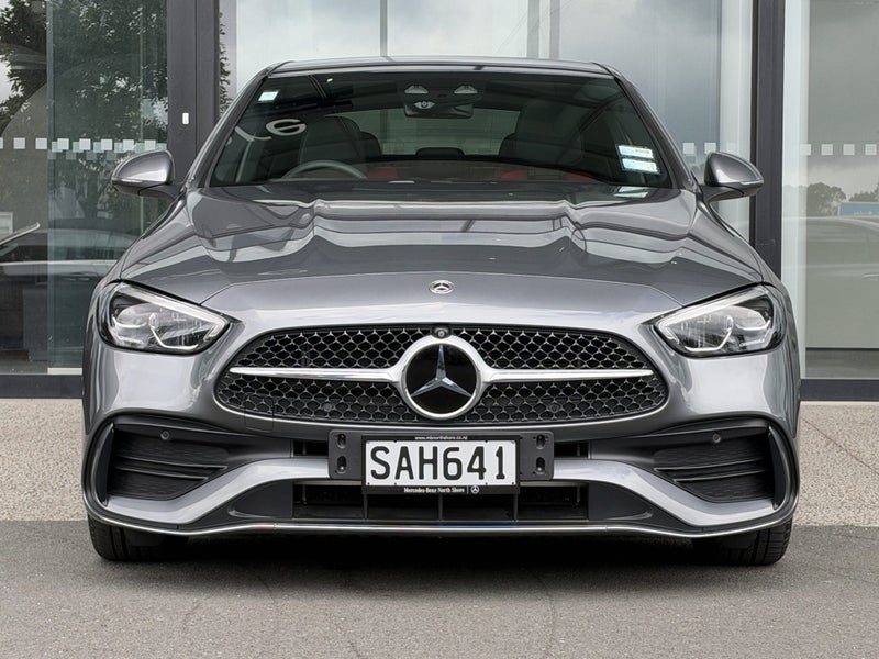 2023 Mercedes-Benz C 350 e PHEV Sedan - NZ New, photo 2