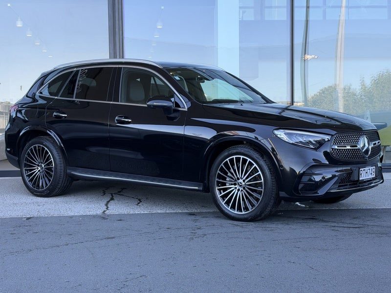 2026 Mercedes-Benz GLC 300, main photo