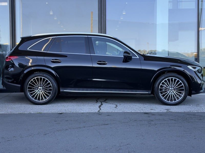 2026 Mercedes-Benz GLC 300, photo 3