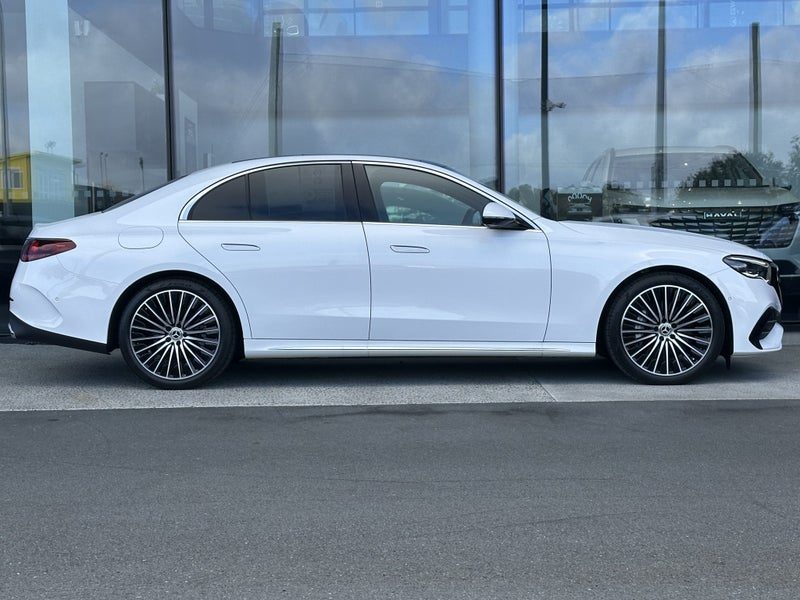 2026 Mercedes-Benz E 300 2.0PT Sedan - NZ New, photo 3