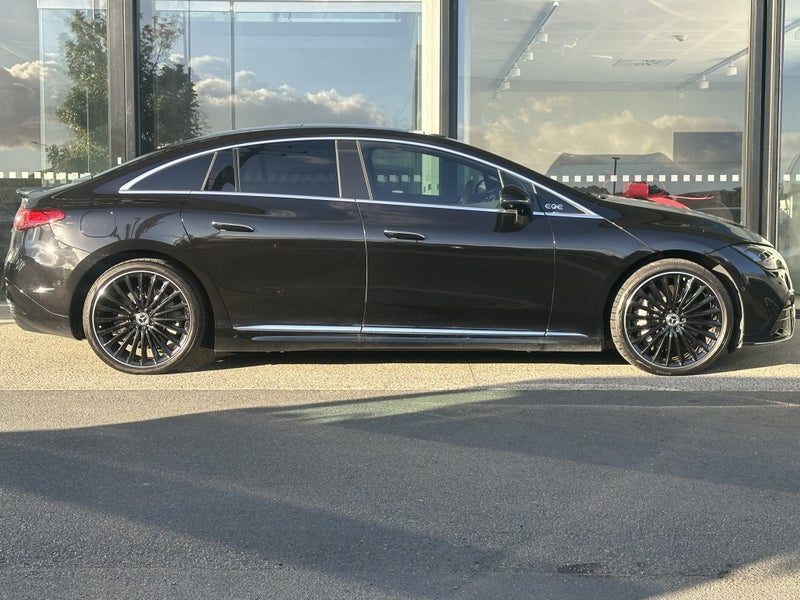 2025 Mercedes-Benz EQE 350 4MATIC Sedan - NZ New, photo 3