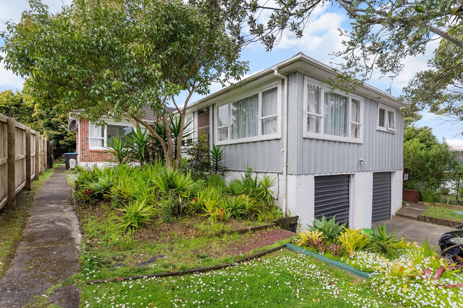 44 Felton Mathew Avenue, Saint Johns, photo 1