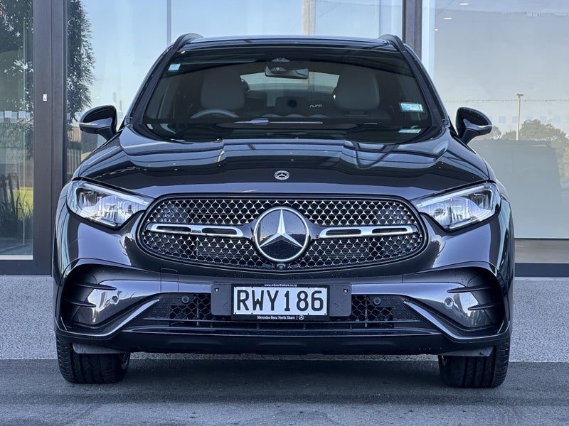 2026 Mercedes-Benz GLC 300, photo 2