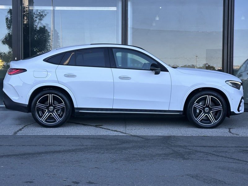 2025 Mercedes-Benz GLC 300 Coupe 2.0Pmh - NZ New, photo 3