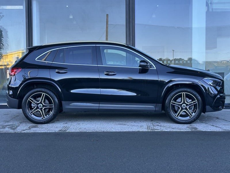 2026 Mercedes-Benz GLA 250 Hybrid, photo 3
