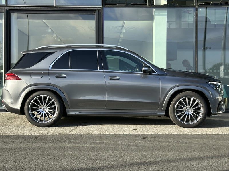 2026 Mercedes-Benz Merce, photo 3