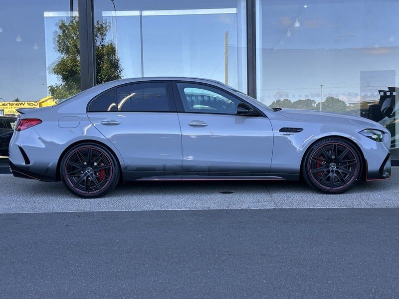 2026 Mercedes-Benz C 63 S, photo 3