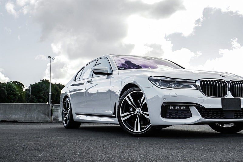 2016 BMW 740i Motorsport Top Spec, photo 2