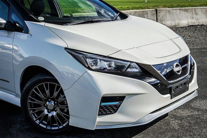 2021 Nissan Leaf E + 62 kWh AUTECH EDITION, photo 2