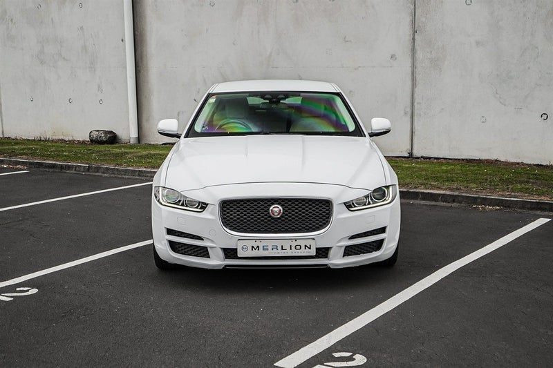 2016 Jaguar XE 20t, photo 3