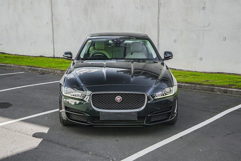 2016 Jaguar XE 20d, photo 3