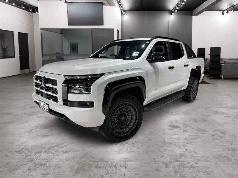 2026 Mitsubishi Triton DC VRX 4WD 6AT 2.4DT