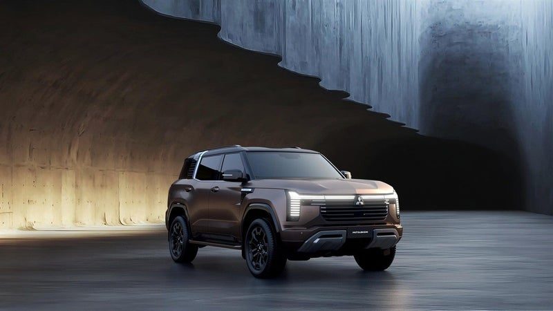 2026 Mitsubishi Pajero EXCEED