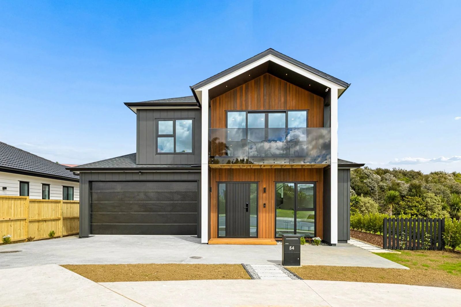 54 Rongoa Maori Way, Pukekohe, photo 1