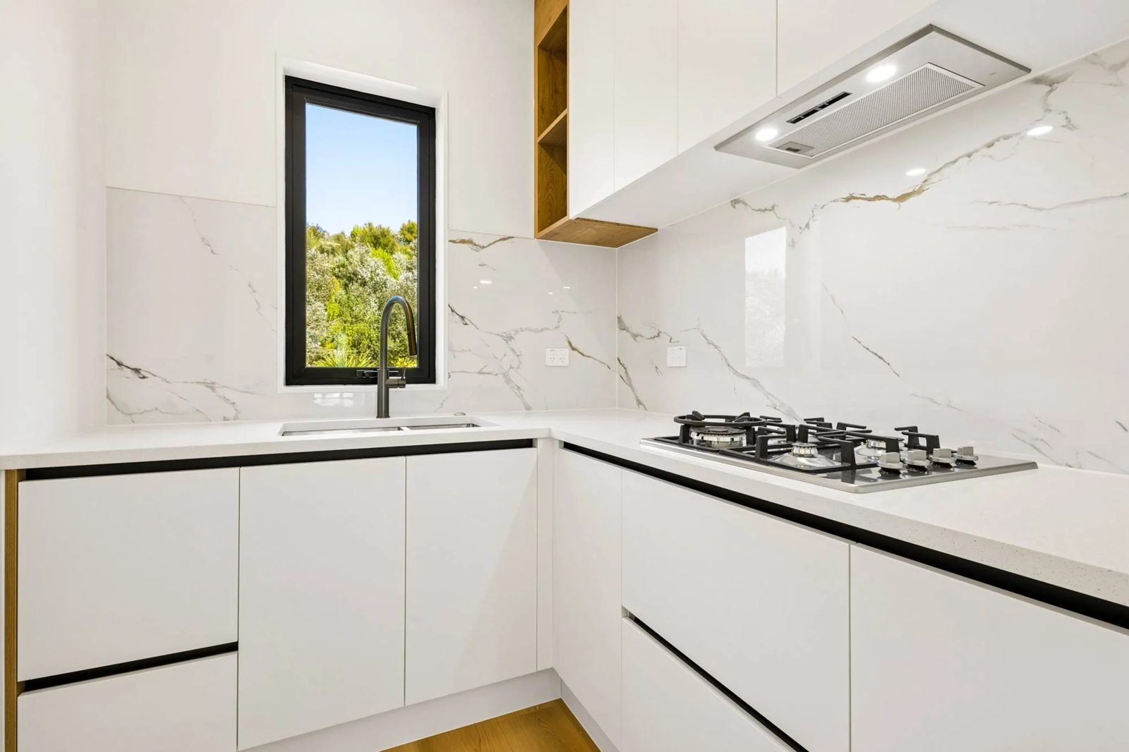 54 Rongoa Maori Way, Pukekohe, photo 8