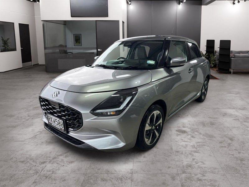 2025 Suzuki Swift RSCB 1.2PMH/CVT, main photo