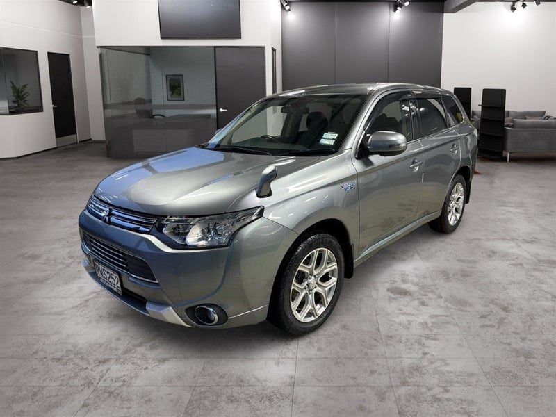 2015 Mitsubishi Outlander PHEV