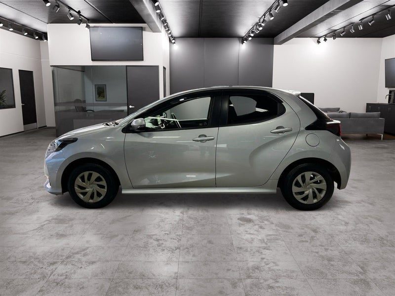 2021 Toyota Yaris HYBRID, photo 3