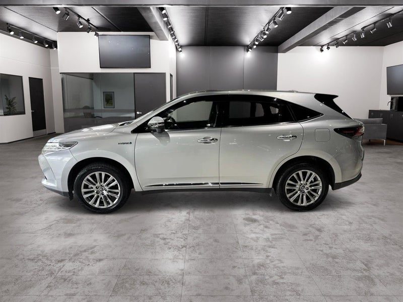 2017 Toyota Harrier Premium HYBRID, photo 3