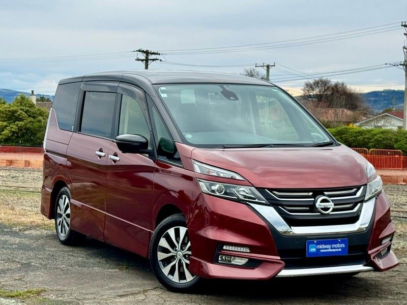2017 Nissan Serena Highway Star, photo 2